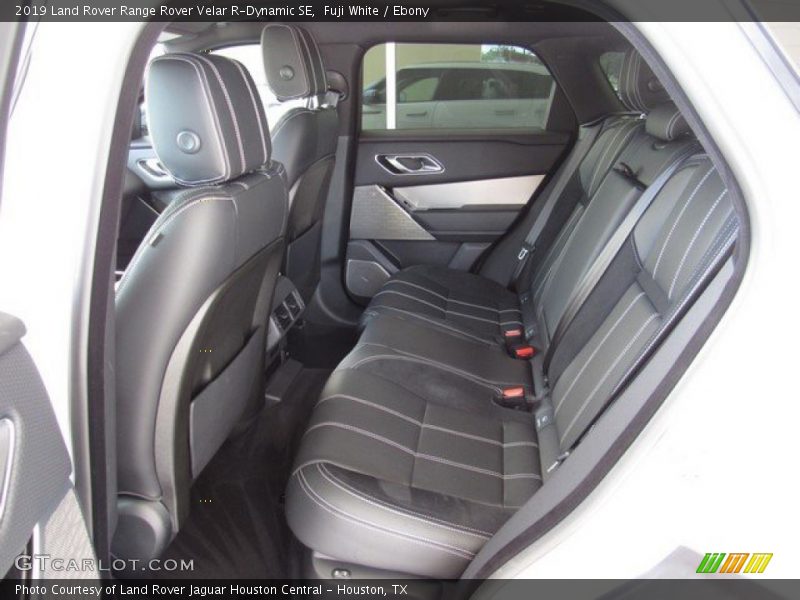 Fuji White / Ebony 2019 Land Rover Range Rover Velar R-Dynamic SE
