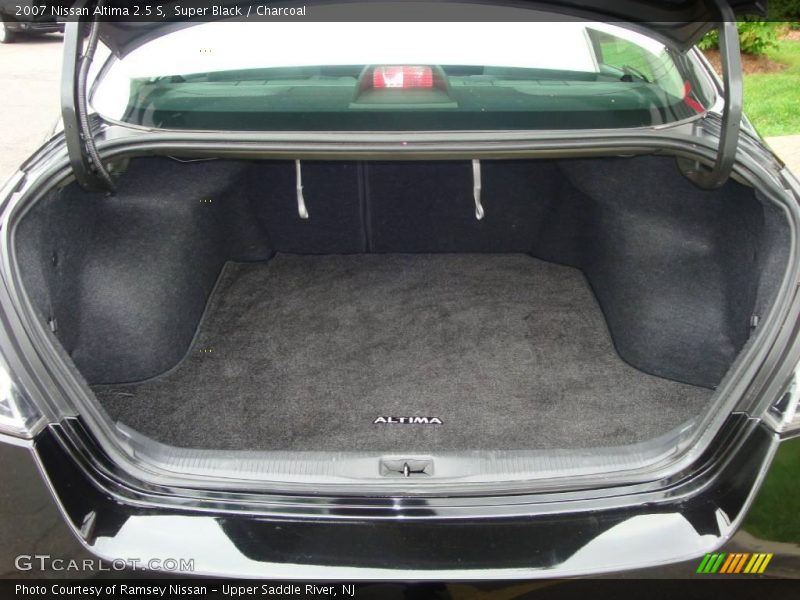 Super Black / Charcoal 2007 Nissan Altima 2.5 S
