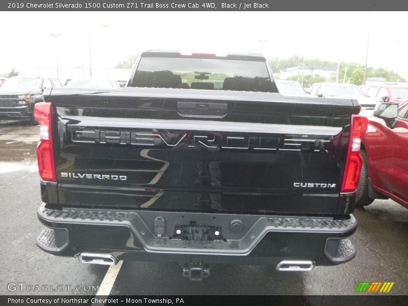 Black / Jet Black 2019 Chevrolet Silverado 1500 Custom Z71 Trail Boss Crew Cab 4WD