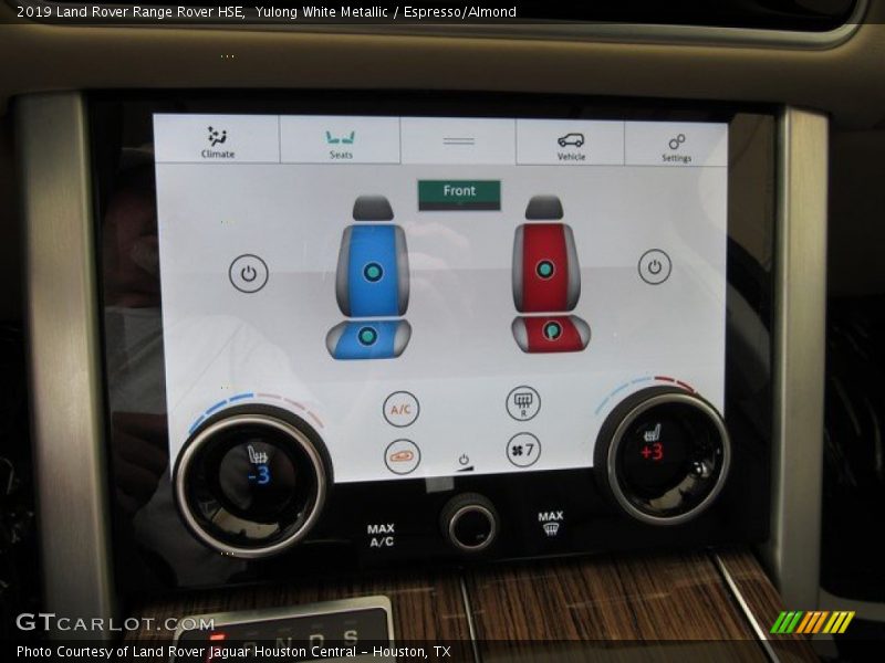 Yulong White Metallic / Espresso/Almond 2019 Land Rover Range Rover HSE