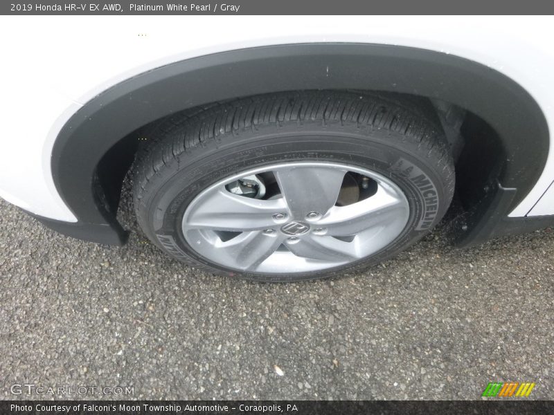 Platinum White Pearl / Gray 2019 Honda HR-V EX AWD