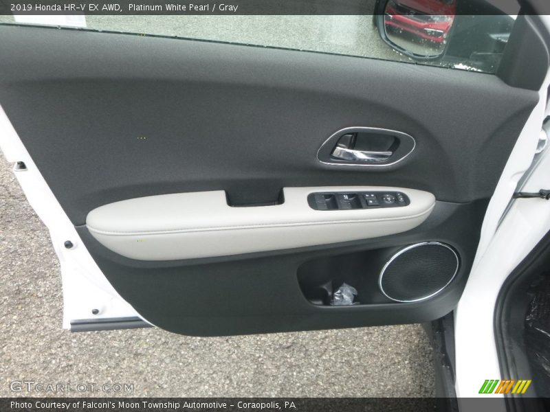Platinum White Pearl / Gray 2019 Honda HR-V EX AWD