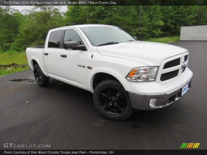 Bright White / Black/Diesel Gray 2016 Ram 1500 Big Horn Crew Cab 4x4