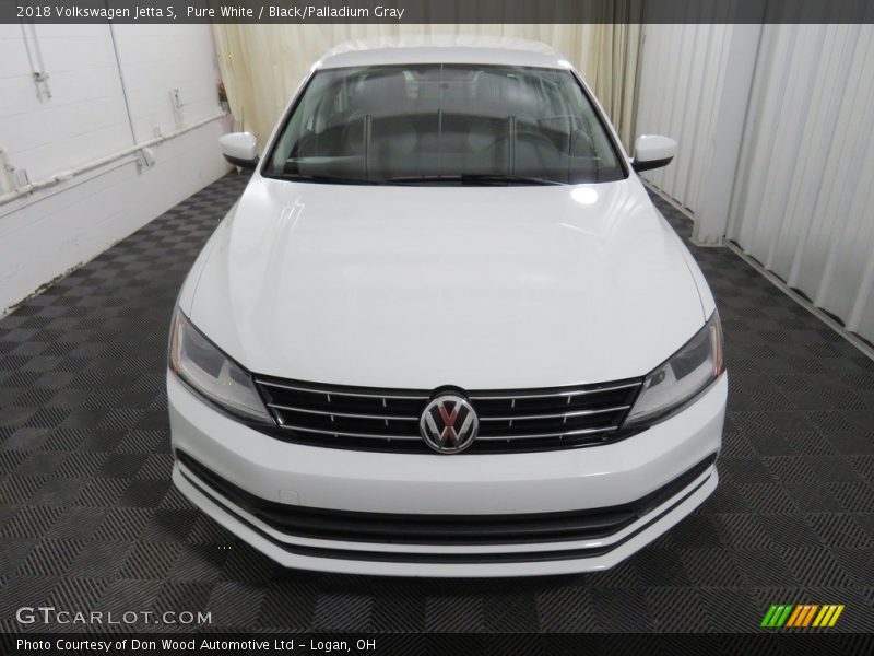 Pure White / Black/Palladium Gray 2018 Volkswagen Jetta S