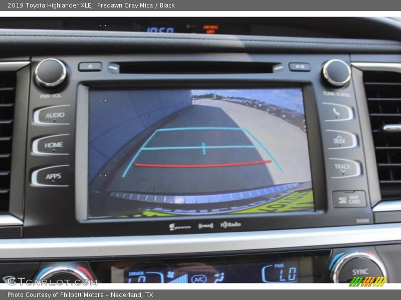 Predawn Gray Mica / Black 2019 Toyota Highlander XLE