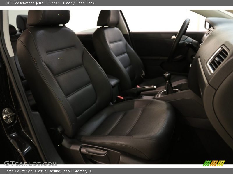 Black / Titan Black 2011 Volkswagen Jetta SE Sedan