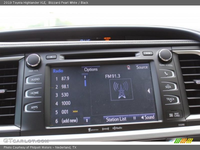 Blizzard Pearl White / Black 2019 Toyota Highlander XLE