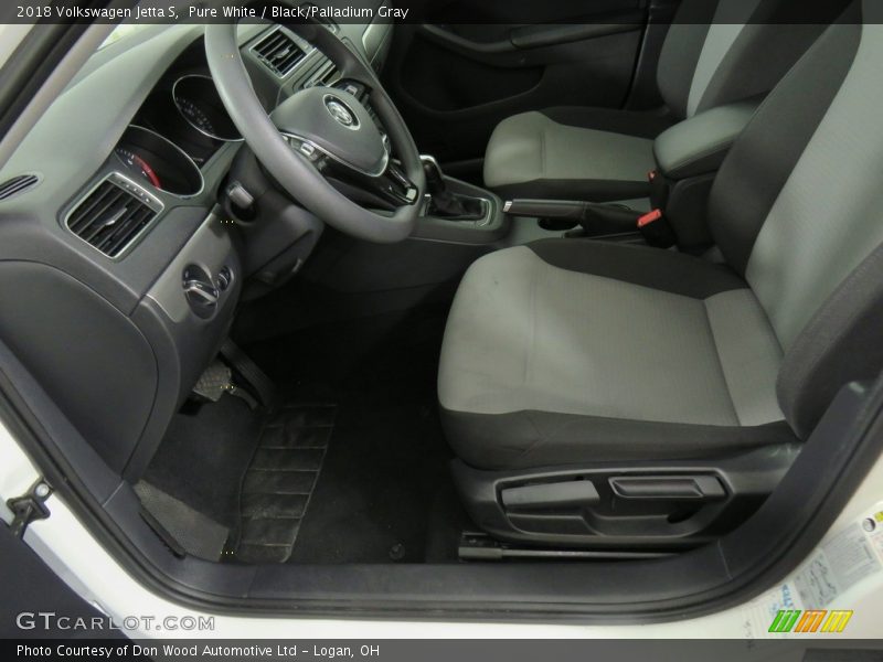 Pure White / Black/Palladium Gray 2018 Volkswagen Jetta S