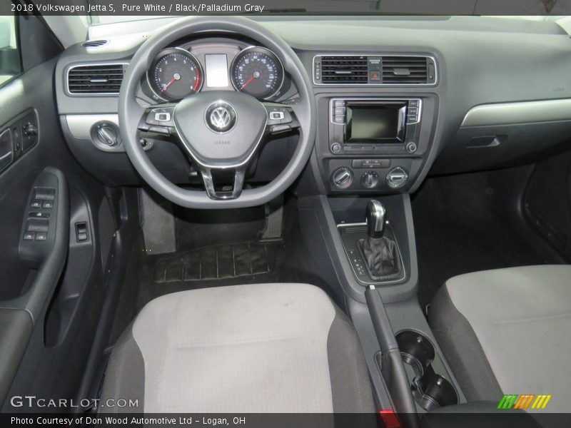 Pure White / Black/Palladium Gray 2018 Volkswagen Jetta S