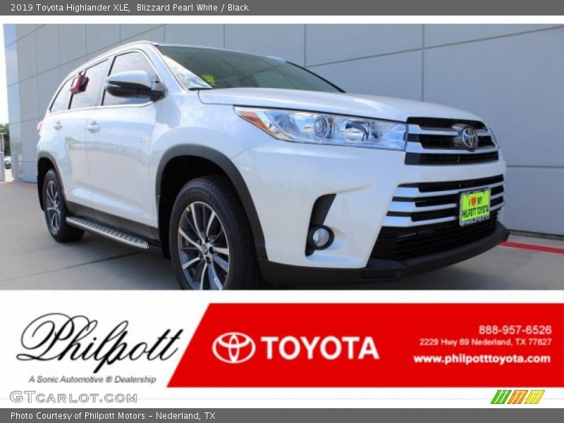 Blizzard Pearl White / Black 2019 Toyota Highlander XLE