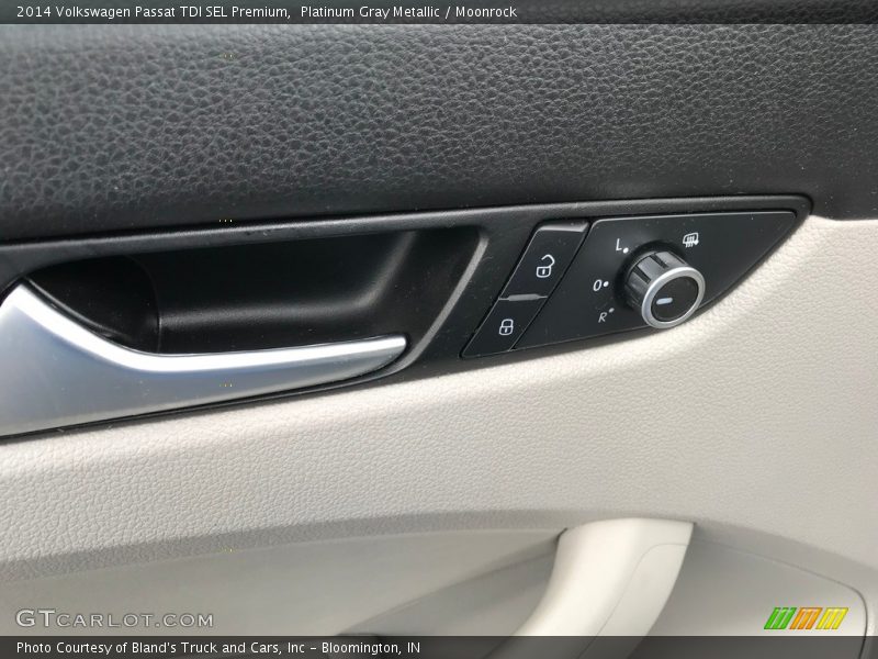 Platinum Gray Metallic / Moonrock 2014 Volkswagen Passat TDI SEL Premium