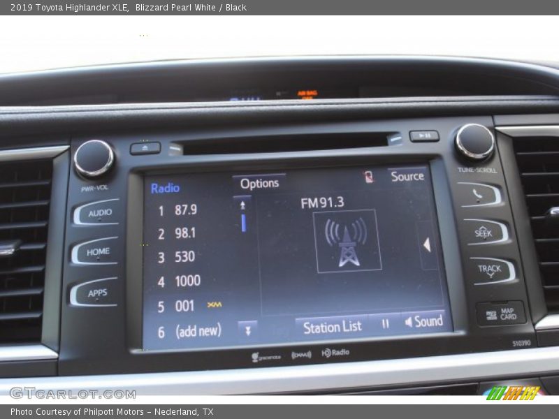 Blizzard Pearl White / Black 2019 Toyota Highlander XLE