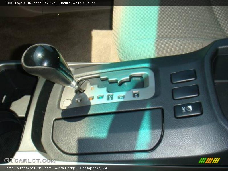 Natural White / Taupe 2006 Toyota 4Runner SR5 4x4