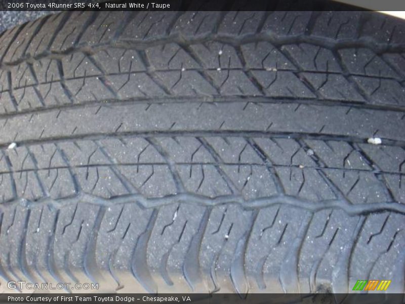 Natural White / Taupe 2006 Toyota 4Runner SR5 4x4