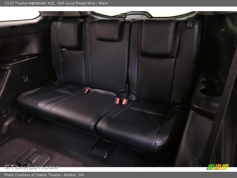 Ooh La La Rouge Mica / Black 2016 Toyota Highlander XLE