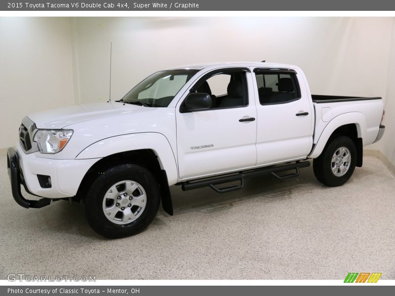 Super White / Graphite 2015 Toyota Tacoma V6 Double Cab 4x4