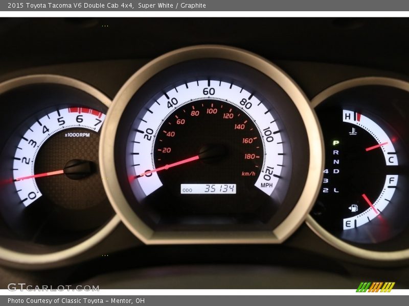 Super White / Graphite 2015 Toyota Tacoma V6 Double Cab 4x4