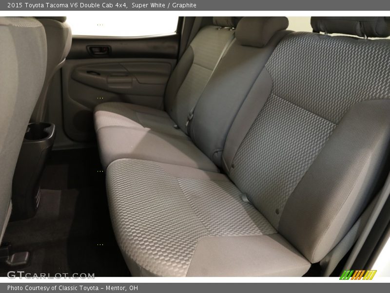 Super White / Graphite 2015 Toyota Tacoma V6 Double Cab 4x4
