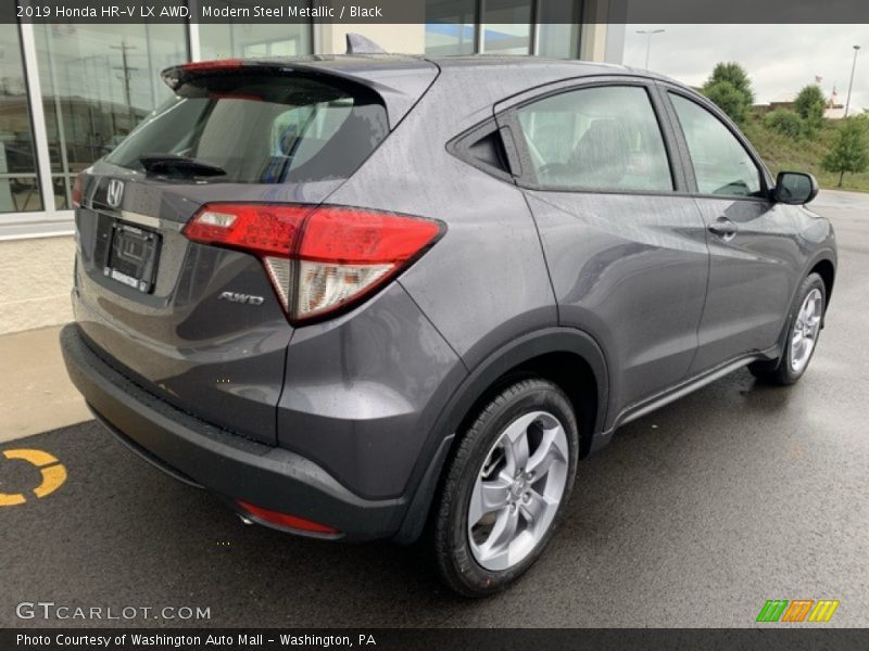 Modern Steel Metallic / Black 2019 Honda HR-V LX AWD
