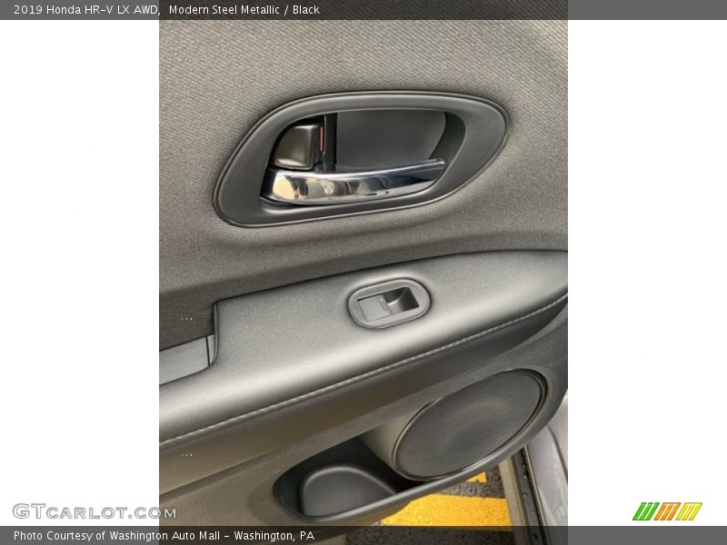 Modern Steel Metallic / Black 2019 Honda HR-V LX AWD