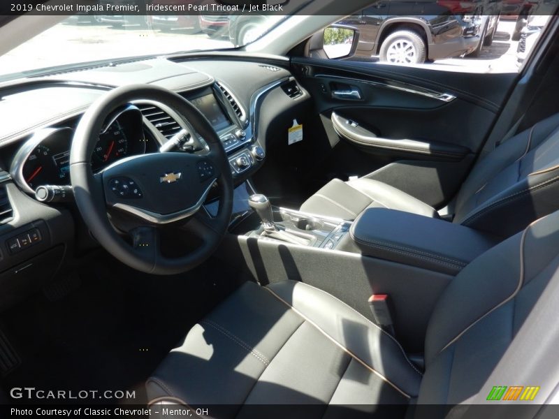 Iridescent Pearl Tricoat / Jet Black 2019 Chevrolet Impala Premier