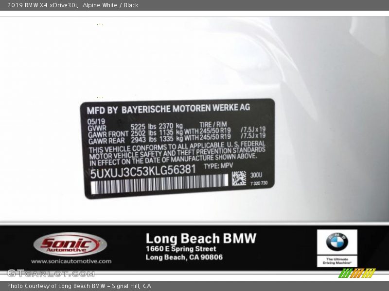 Alpine White / Black 2019 BMW X4 xDrive30i
