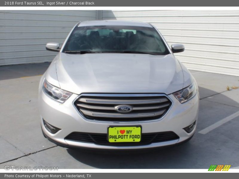 Ingot Silver / Charcoal Black 2018 Ford Taurus SEL