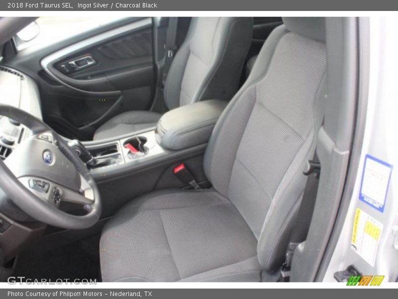 Ingot Silver / Charcoal Black 2018 Ford Taurus SEL