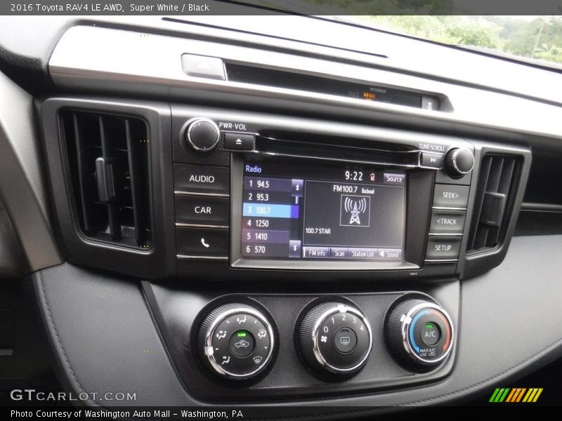 Super White / Black 2016 Toyota RAV4 LE AWD