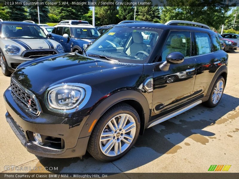 Midnight Black / Satellite Gray Lounge Leather 2019 Mini Countryman Cooper S All4