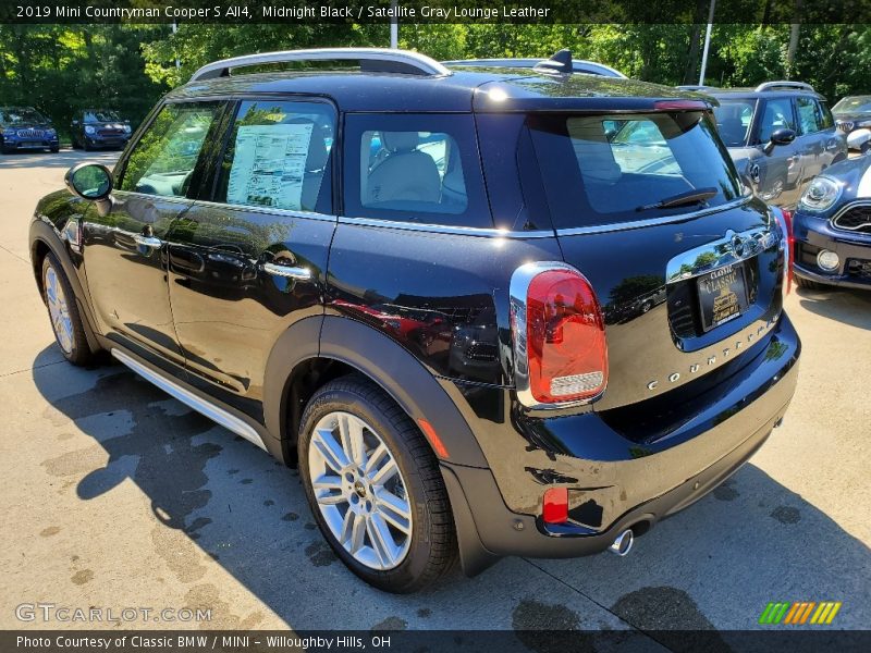 Midnight Black / Satellite Gray Lounge Leather 2019 Mini Countryman Cooper S All4