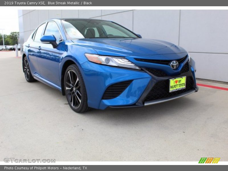 Blue Streak Metallic / Black 2019 Toyota Camry XSE