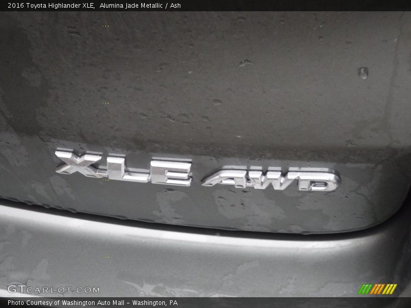 Alumina Jade Metallic / Ash 2016 Toyota Highlander XLE