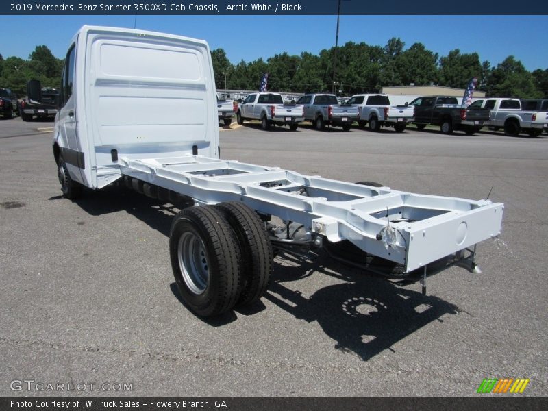 Arctic White / Black 2019 Mercedes-Benz Sprinter 3500XD Cab Chassis