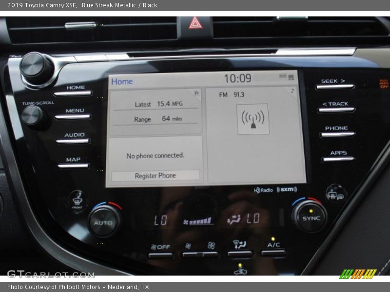 Blue Streak Metallic / Black 2019 Toyota Camry XSE