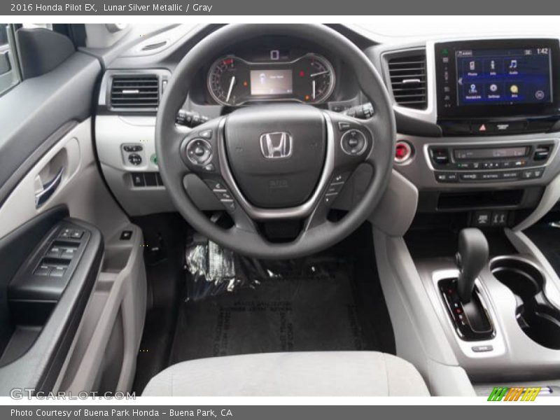 Lunar Silver Metallic / Gray 2016 Honda Pilot EX