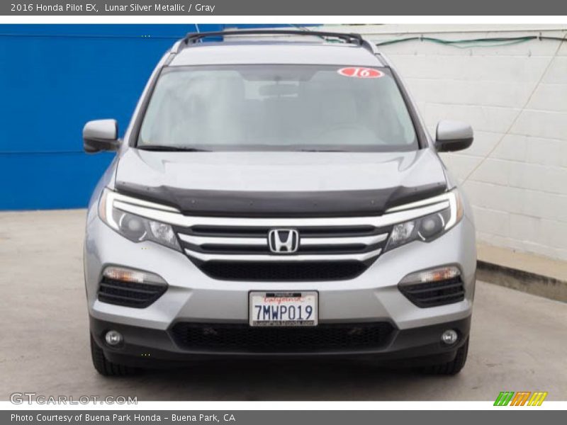 Lunar Silver Metallic / Gray 2016 Honda Pilot EX