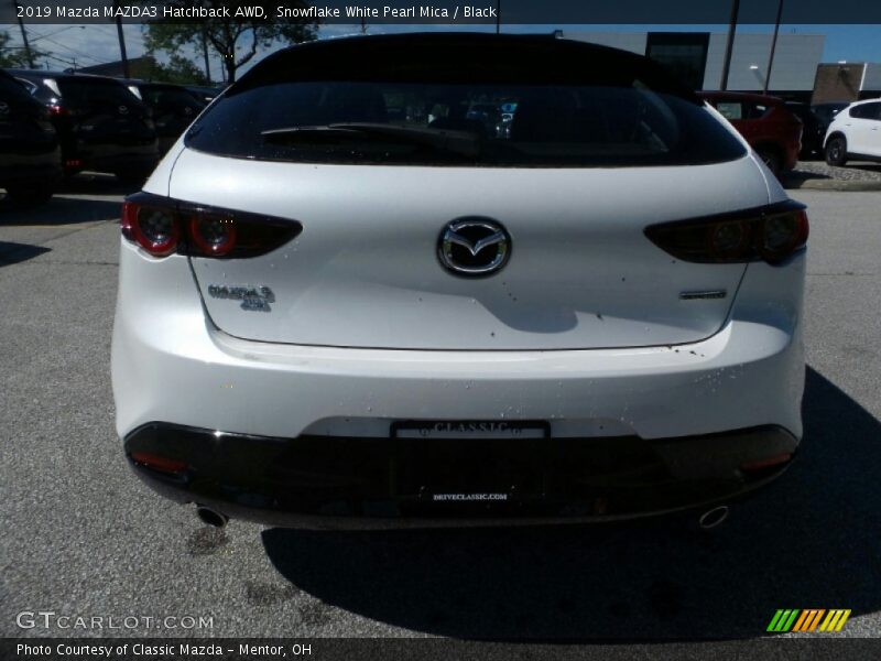 Snowflake White Pearl Mica / Black 2019 Mazda MAZDA3 Hatchback AWD