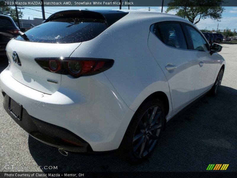 Snowflake White Pearl Mica / Black 2019 Mazda MAZDA3 Hatchback AWD