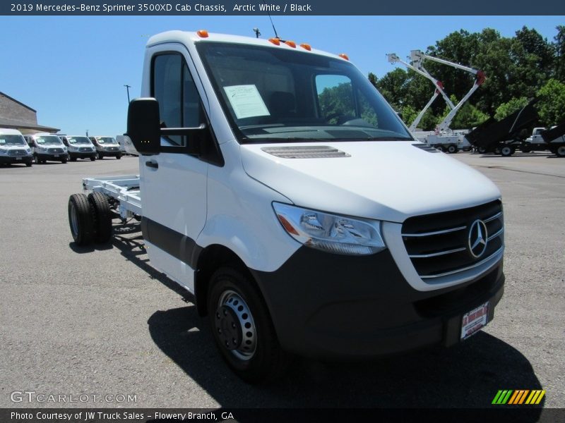 Arctic White / Black 2019 Mercedes-Benz Sprinter 3500XD Cab Chassis