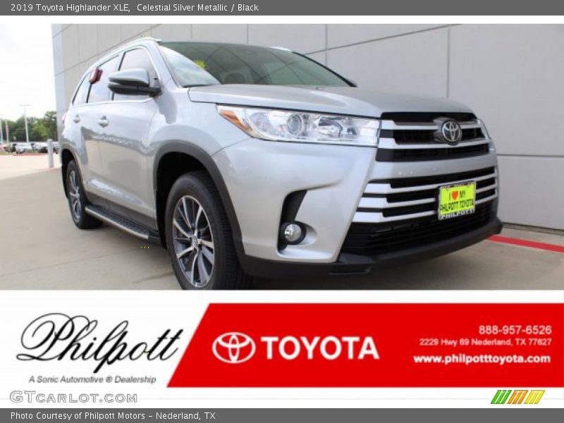 Celestial Silver Metallic / Black 2019 Toyota Highlander XLE