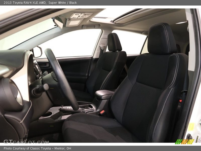 Super White / Black 2013 Toyota RAV4 XLE AWD