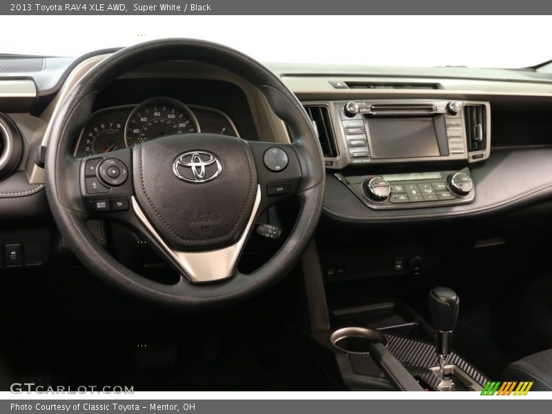 Super White / Black 2013 Toyota RAV4 XLE AWD