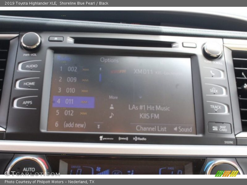 Shoreline Blue Pearl / Black 2019 Toyota Highlander XLE
