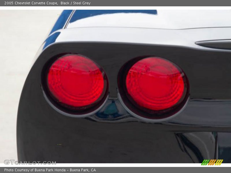 Black / Steel Grey 2005 Chevrolet Corvette Coupe