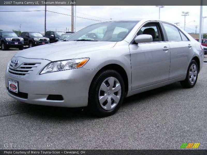 Titanium Metallic / Ash 2007 Toyota Camry LE