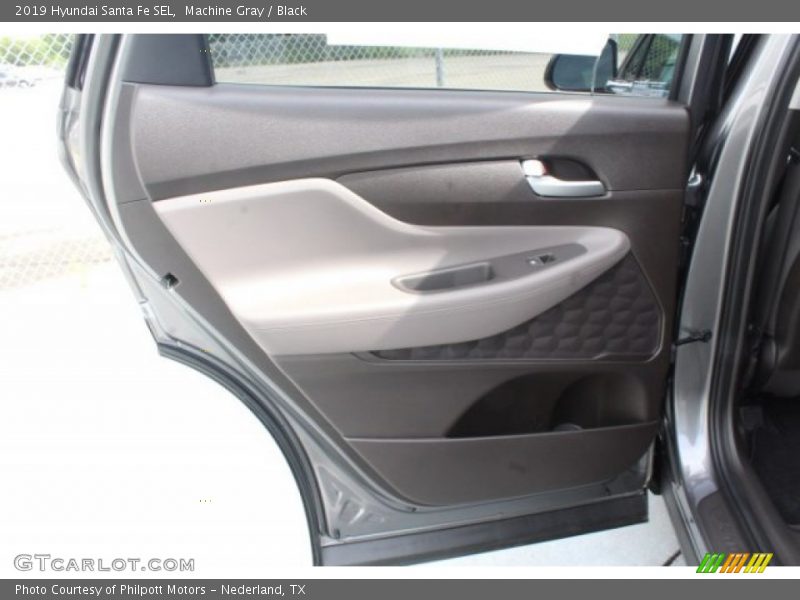 Machine Gray / Black 2019 Hyundai Santa Fe SEL