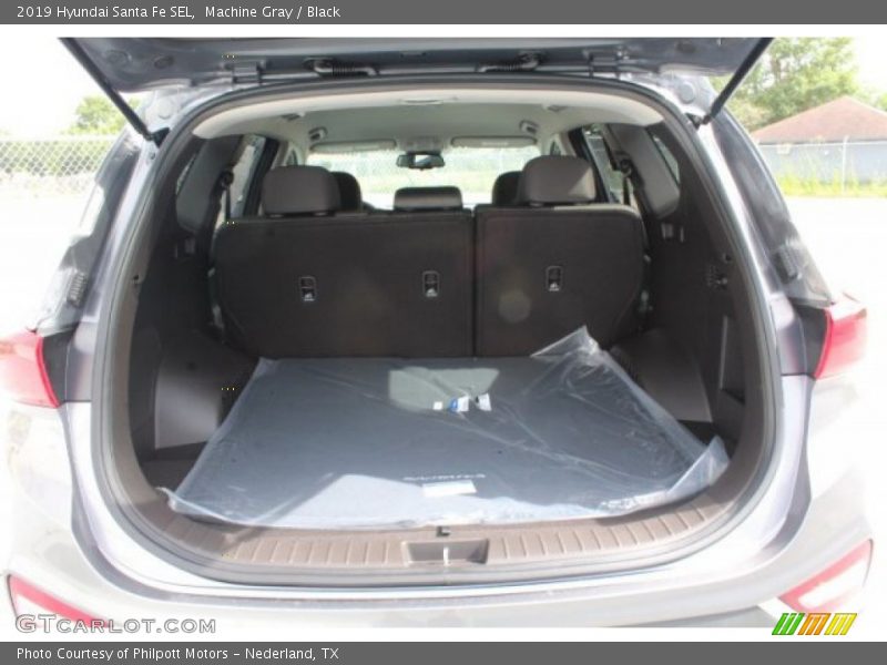 Machine Gray / Black 2019 Hyundai Santa Fe SEL