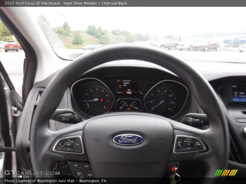 Ingot Silver Metallic / Charcoal Black 2015 Ford Focus SE Hatchback
