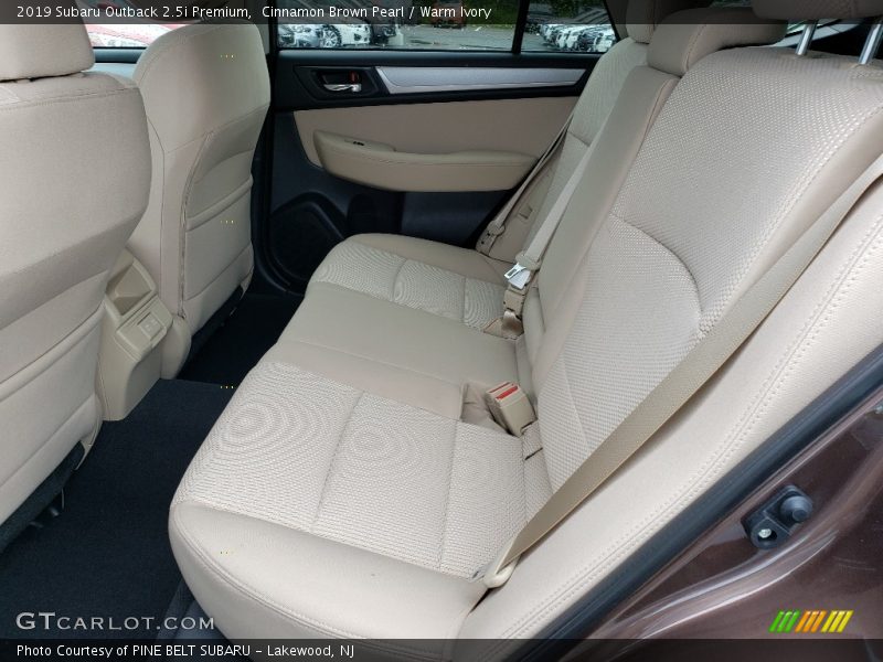 Cinnamon Brown Pearl / Warm Ivory 2019 Subaru Outback 2.5i Premium